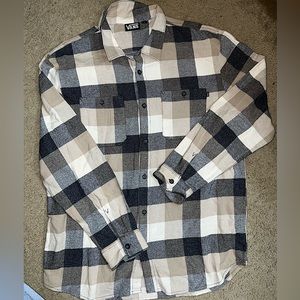 Vans Multicolored checkered flannel  , size XL .